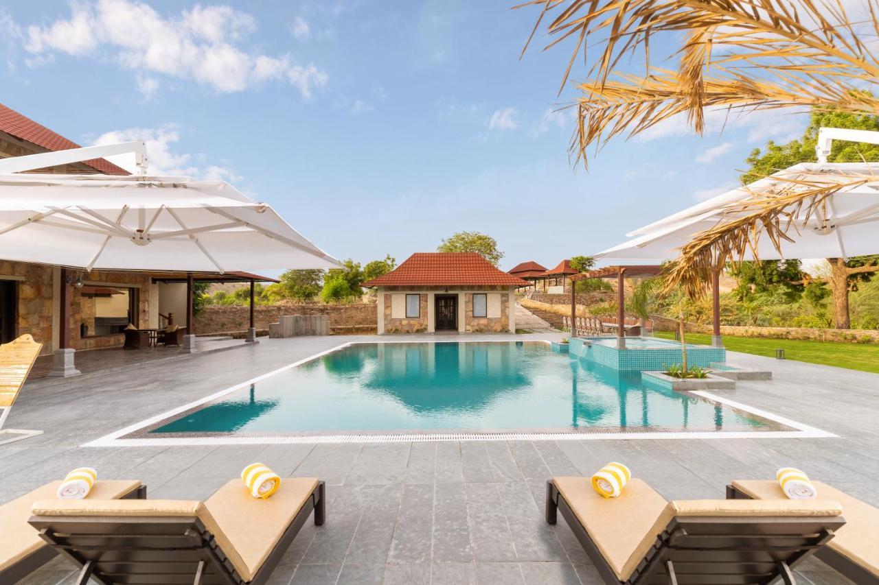 Sarasiruham Resort - Private Pool Villa In Udaipur Extérieur photo
